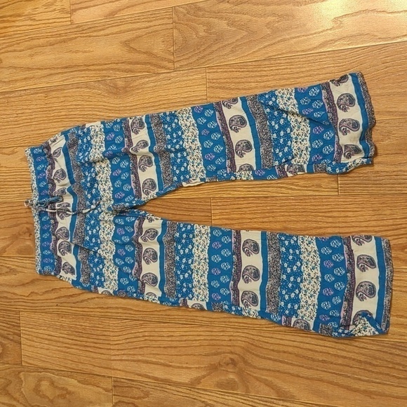 American Eagle blue and white multi-patterned pull-on lounge pants, XS - Picture 1 of 2